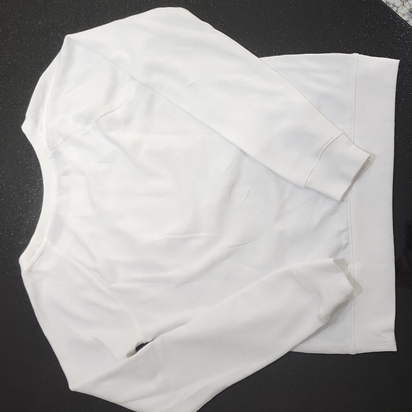 Victoria's Secret Angel Sweater - Picture 4 of 4